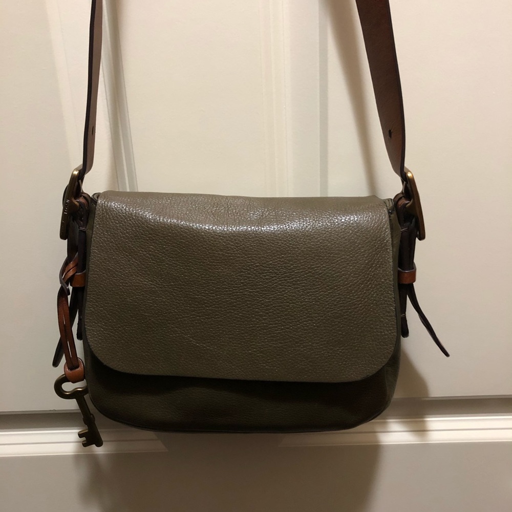 Fossil crossbody